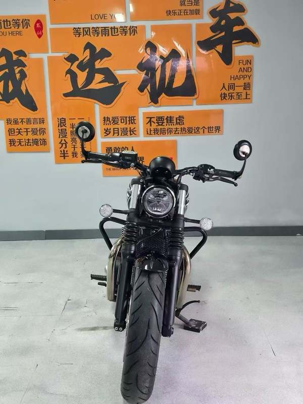 二手凯旋Bonneville Bobber