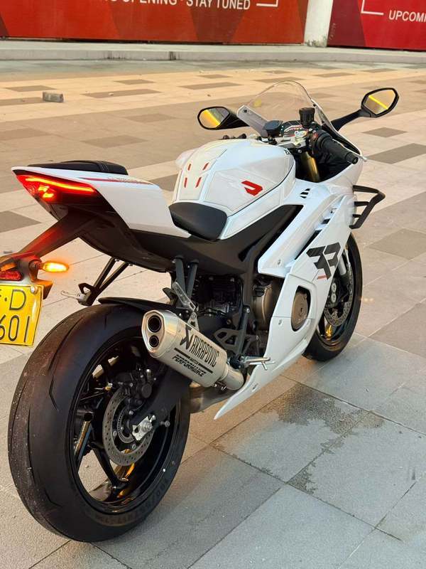 二手张雪机车500RR