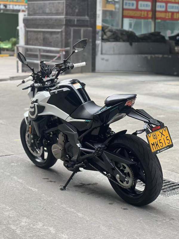 二手春风650NK