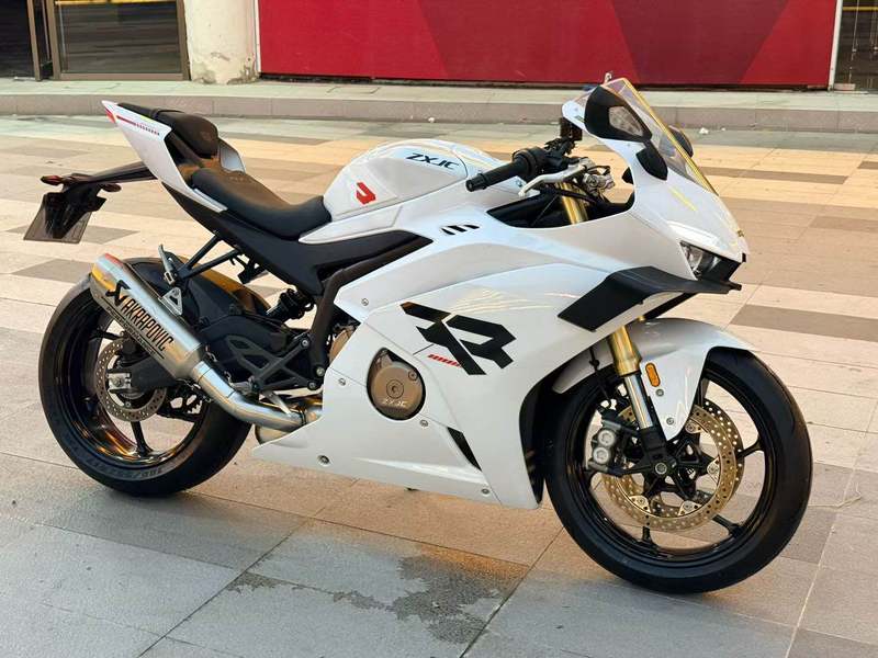 二手张雪机车500RR