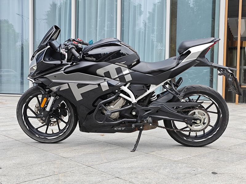 二手春风250SR