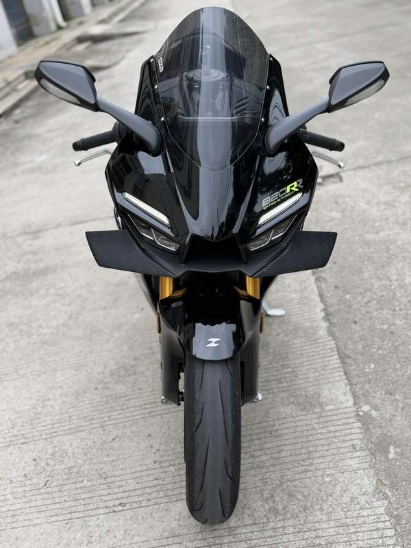 二手张雪机车820RR