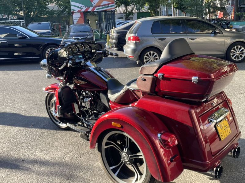 二手哈雷戴维森Tri Glide
