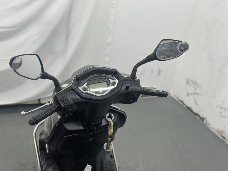 二手豪爵USR125 