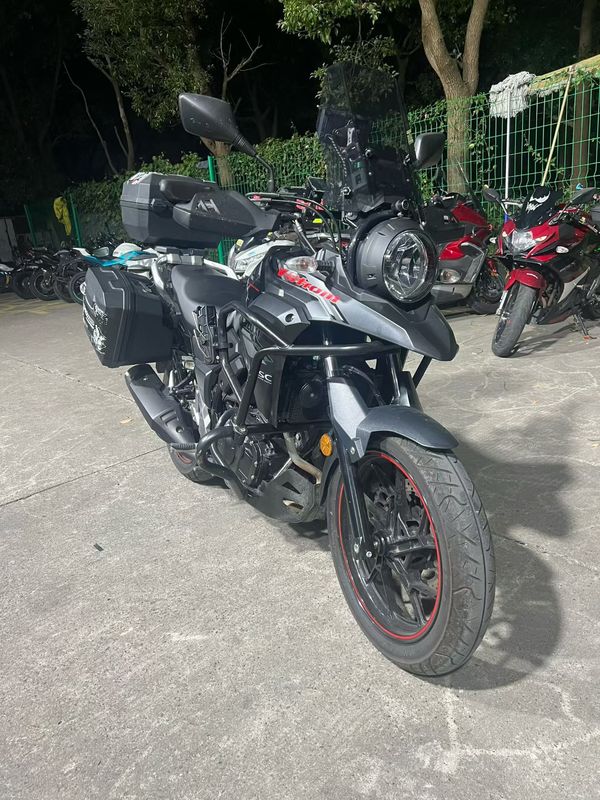 二手豪爵铃木DL250