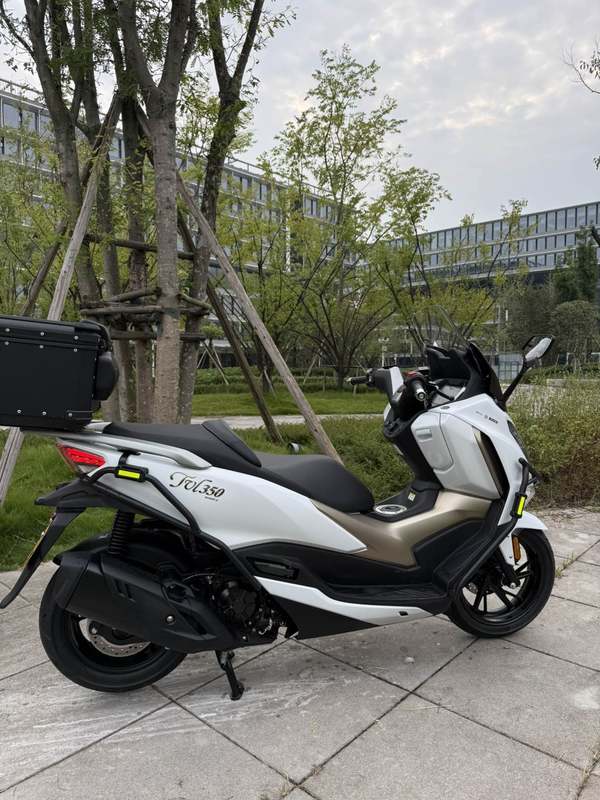 二手豪爵旅行者 TVL350