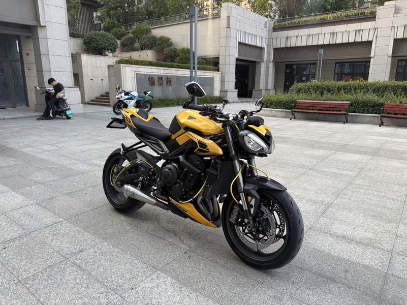 二手凯旋Street Triple 765