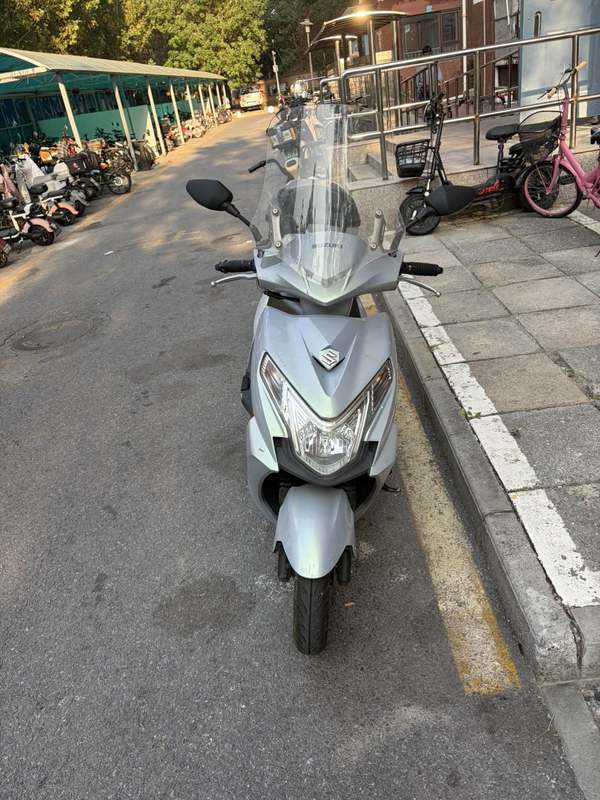 二手济南铃木优驿 UE125T