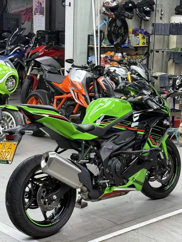 二手川崎ZX-4R