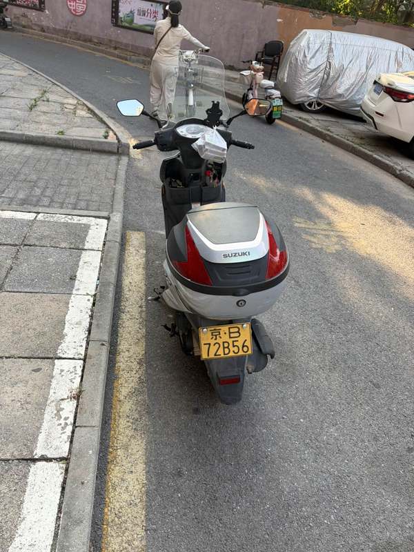 二手济南铃木优驿 UE125T