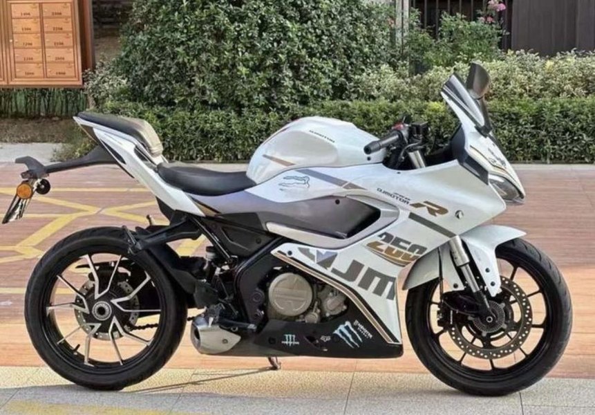 二手QJMOTOR赛250