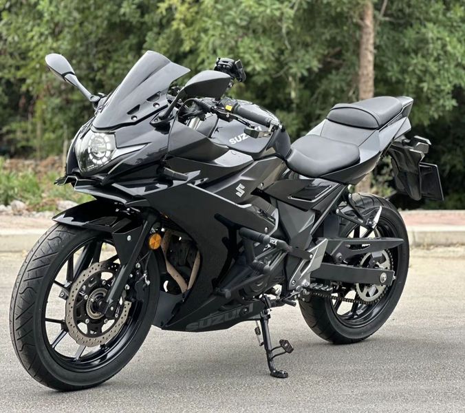 二手豪爵铃木GSX250R
