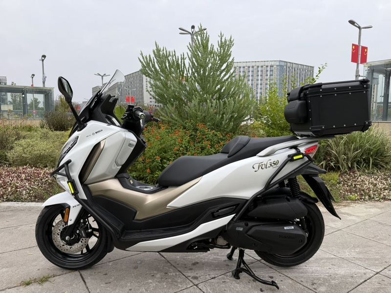 二手豪爵旅行者 TVL350