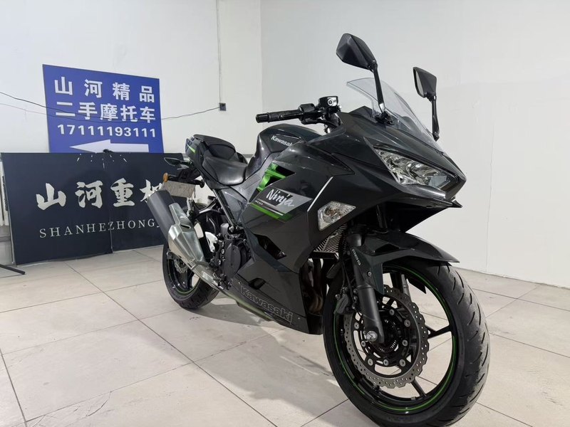 二手川崎Ninja 400