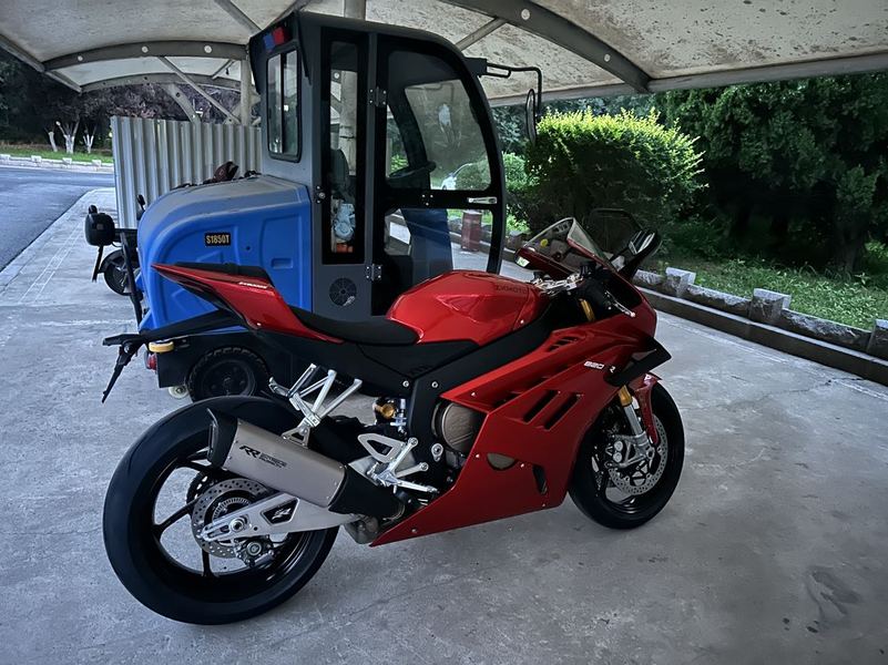 二手张雪机车820RR