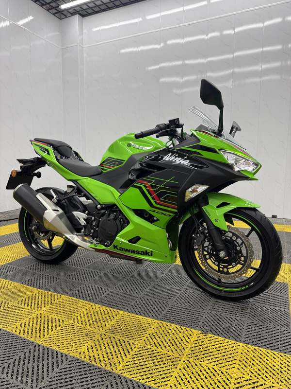 二手川崎Ninja 400