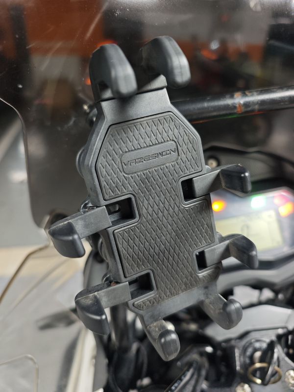 二手贝纳利金鹏 TRK502