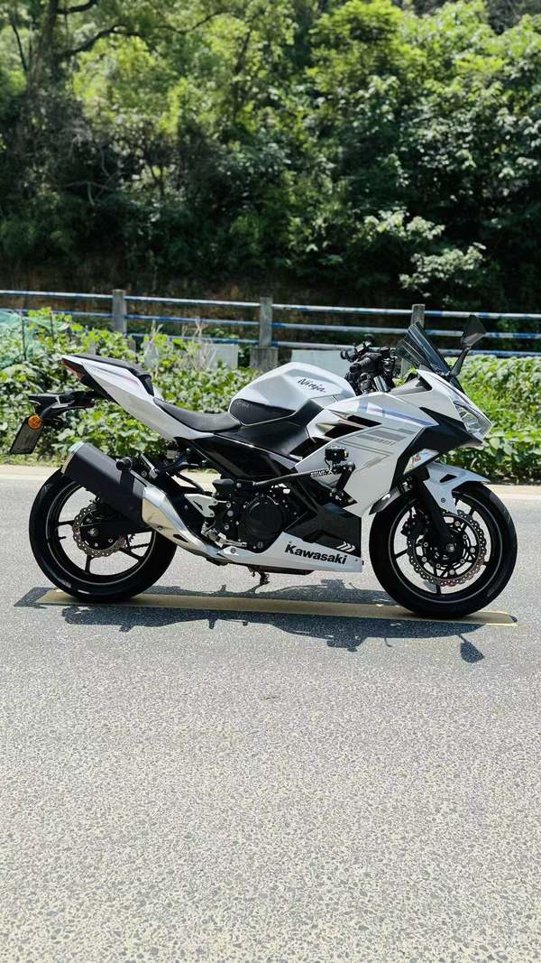 二手川崎Ninja 400