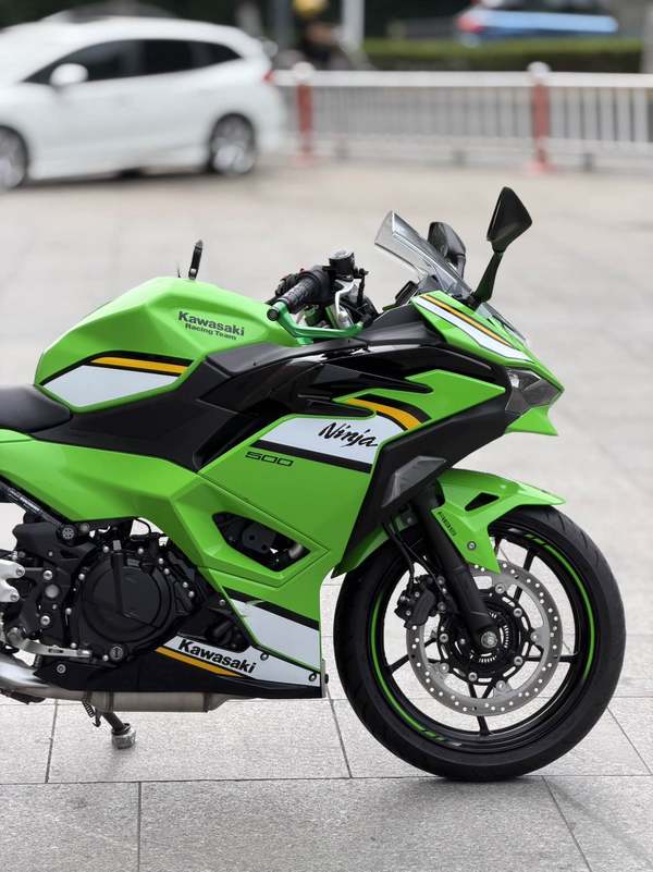 二手川崎Ninja 500