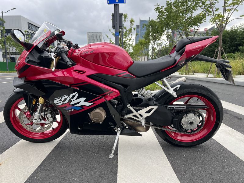 二手张雪机车500RR