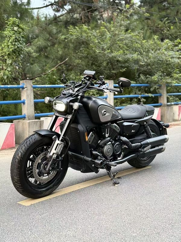 二手QJMOTOR闪600