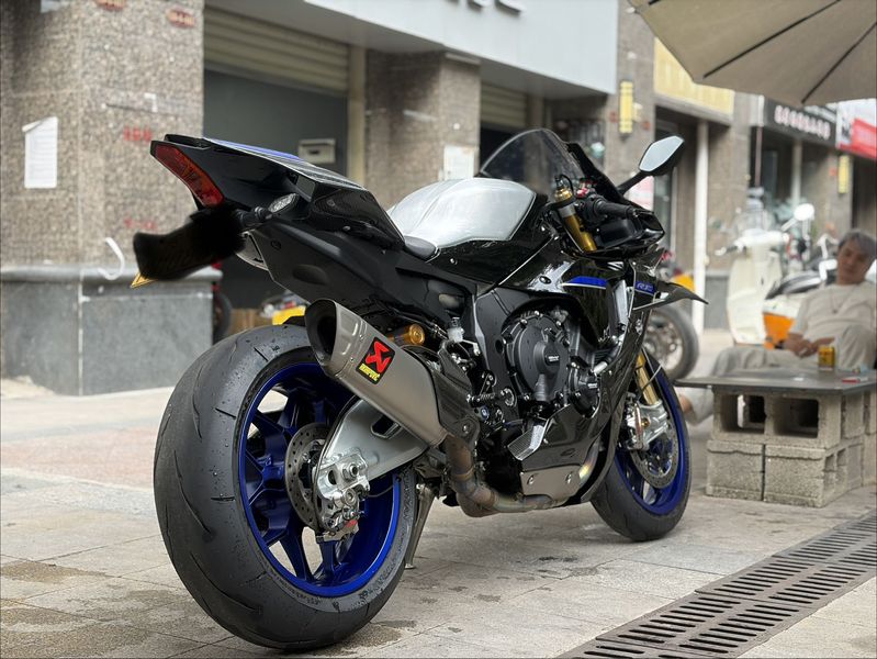 二手雅马哈YZF-R1