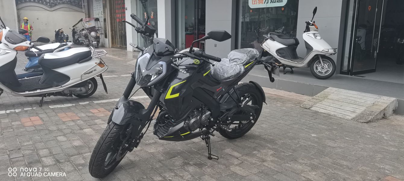 二手贝纳利小迅龙 BN150S