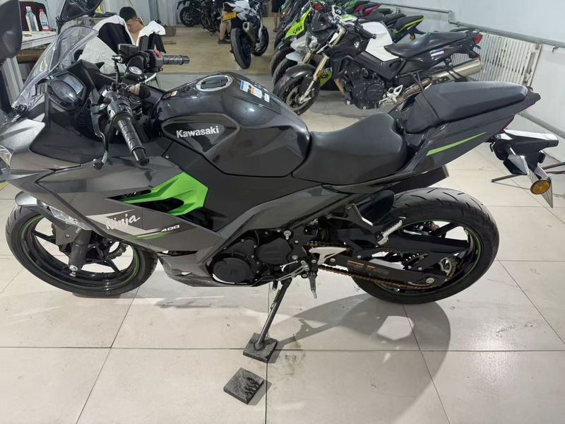 二手川崎Ninja 400