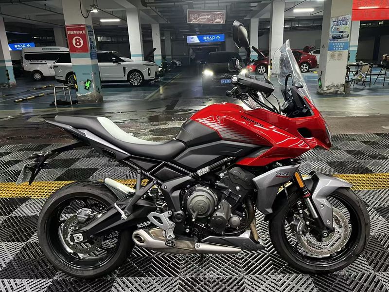 二手凯旋Tiger Sport 660