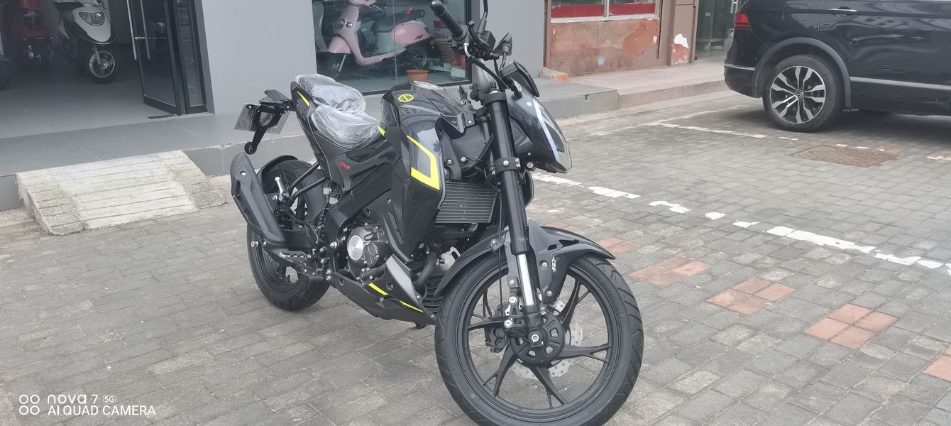 二手贝纳利小迅龙 BN150S