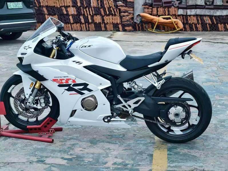 二手张雪机车500RR