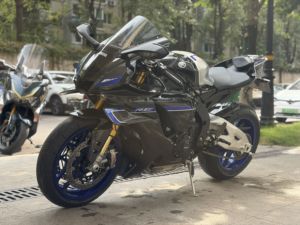 二手雅马哈YZF-R1