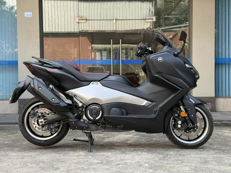 二手雅马哈TMAX