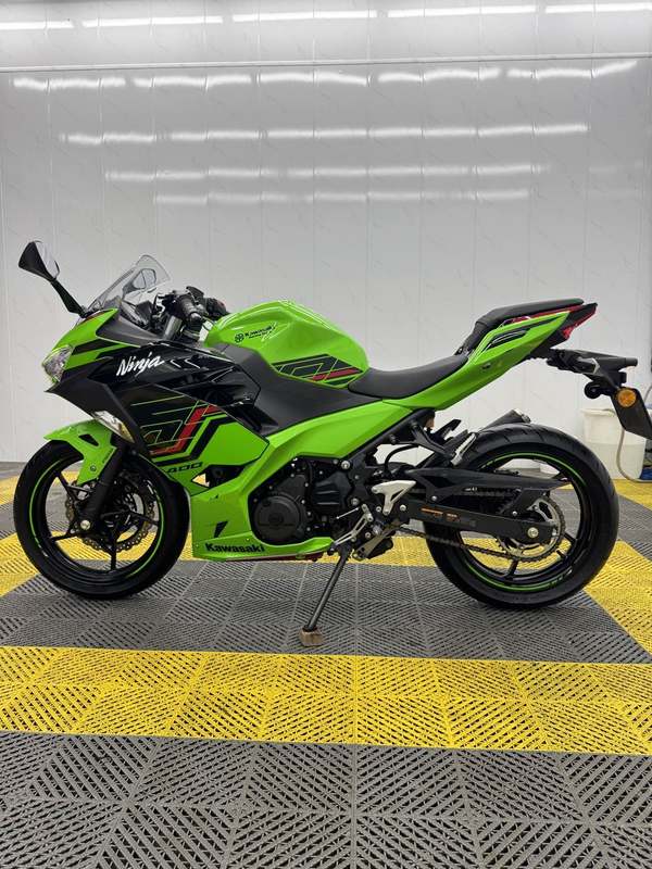 二手川崎Ninja 400
