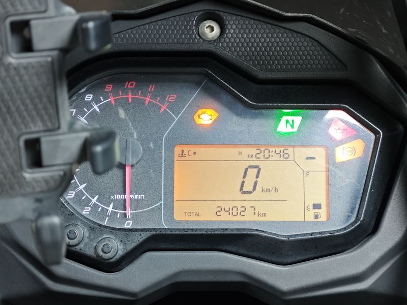 二手贝纳利金鹏 TRK502