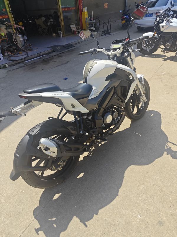 二手贝纳利小迅龙 BN150S