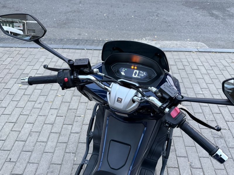 二手豪爵UHR150