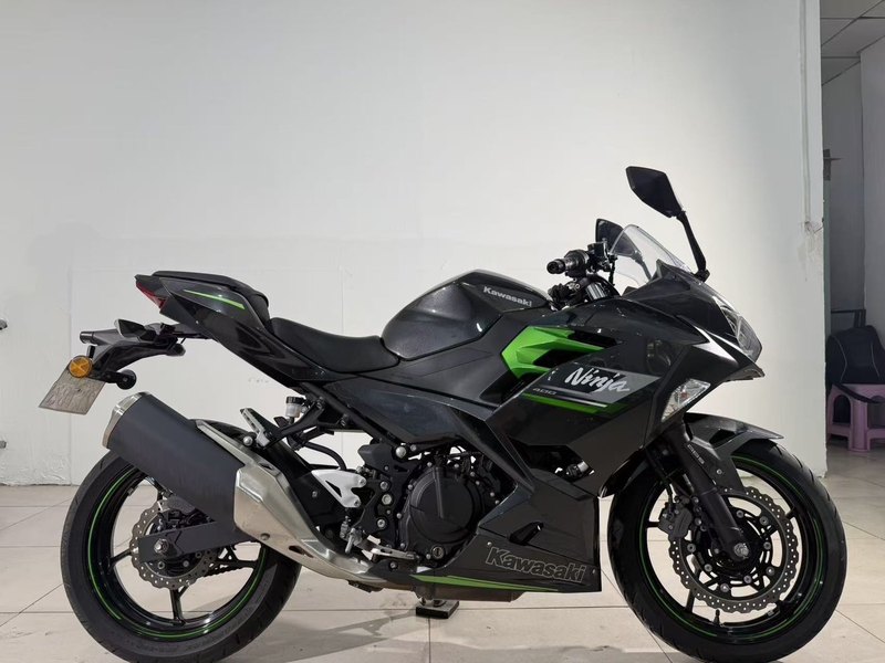 二手川崎Ninja 400