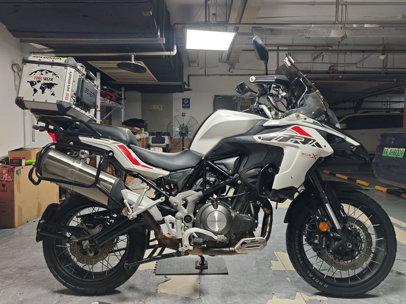 二手贝纳利金鹏 TRK502