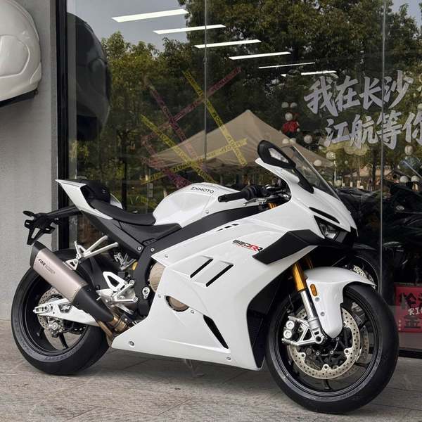二手张雪机车820RR