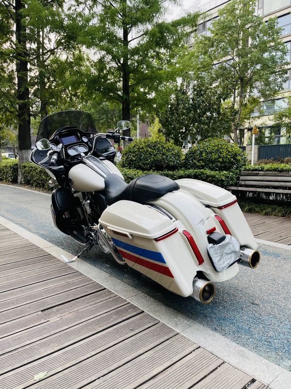 二手哈雷戴维森公路滑翔 Road Glide