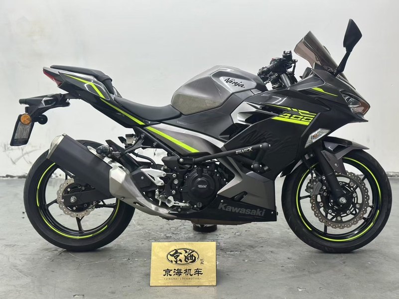 二手川崎Ninja 400