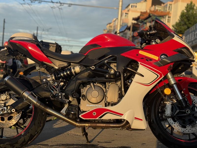 二手QJMOTOR赛600
