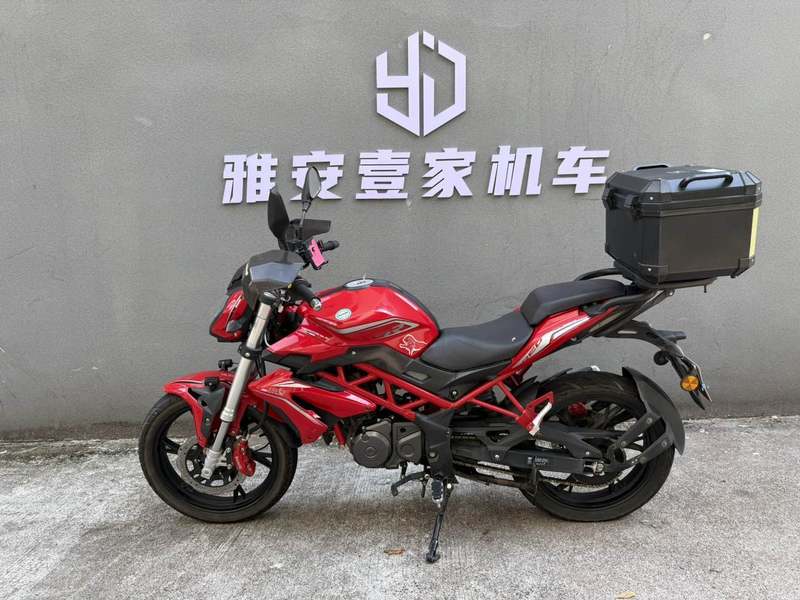 二手贝纳利红宝龙 TNT150i