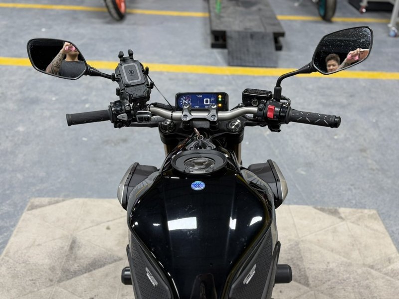 二手本田CB650R 