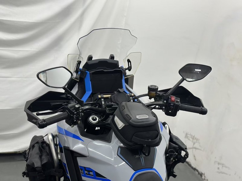 二手升仕703F