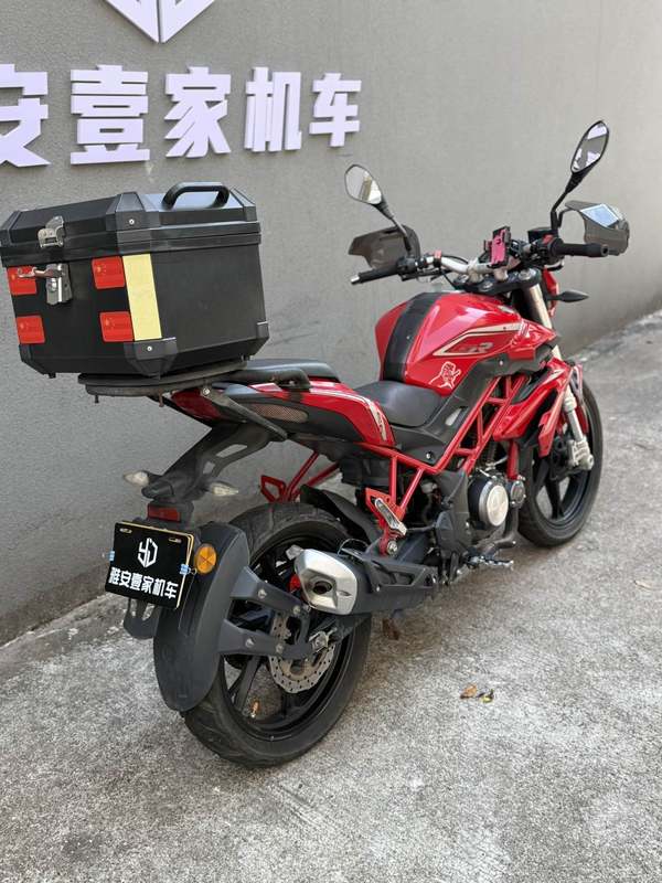 二手贝纳利红宝龙 TNT150i