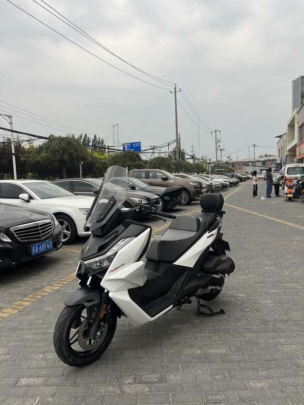 二手无极SR250GT