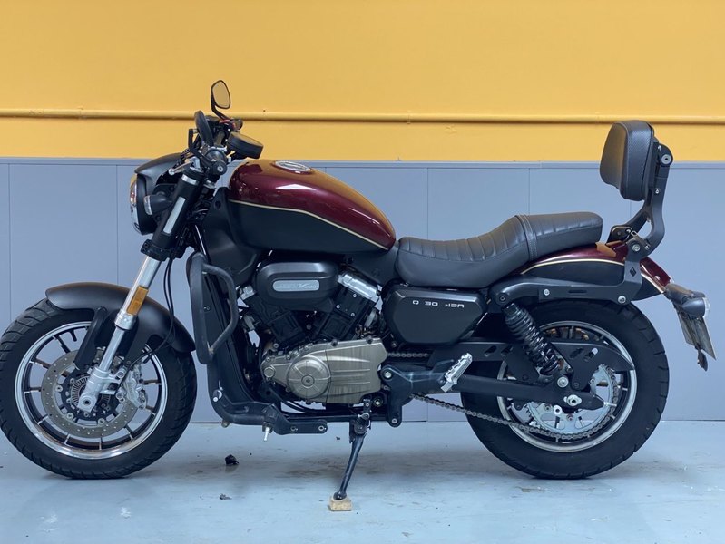二手QJMOTOR闪300