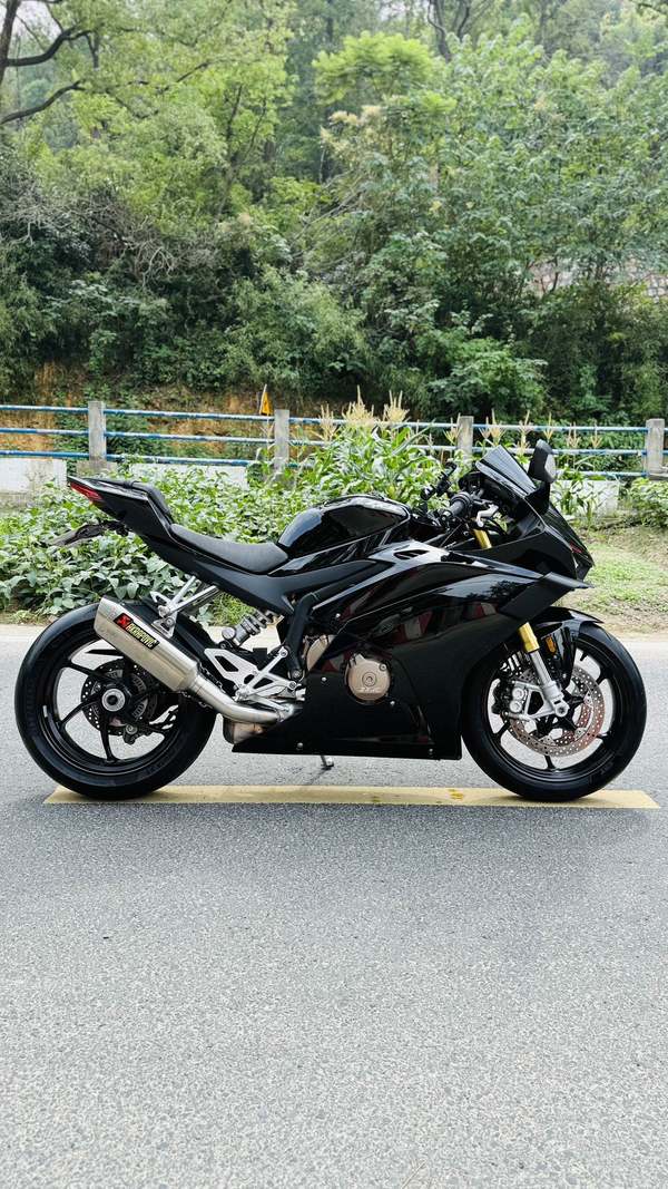 二手张雪机车500RR